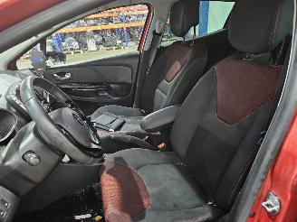 Renault Clio 0.9 Energy TCE 90 12V Hatchback 4Dr Benzine 898cc 66kW (90pk) picture 11