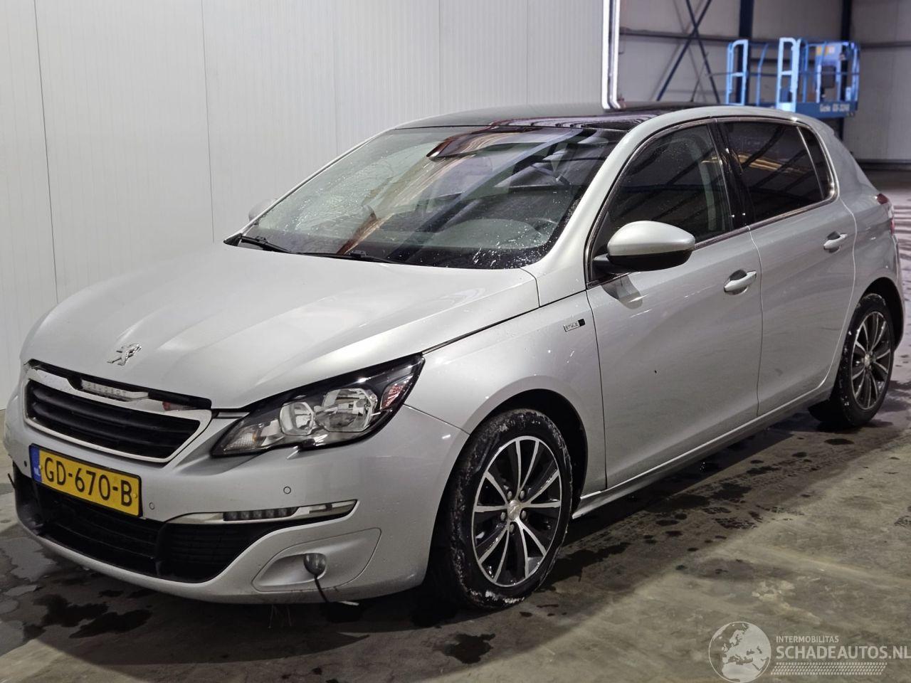 Peugeot 308 1.2 12V e-THP PureTech 130 Hatchback 4Dr Benzine 1.199cc 96kW (131pk) FWD