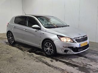 Peugeot 308 1.2 12V e-THP PureTech 130 Hatchback 4Dr Benzine 1.199cc 96kW (131pk) FWD picture 6