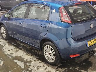 Fiat Punto Evo 1.2 Euro 5 Hatchback  Benzine 1.242cc 51kW (69pk) FWD picture 6