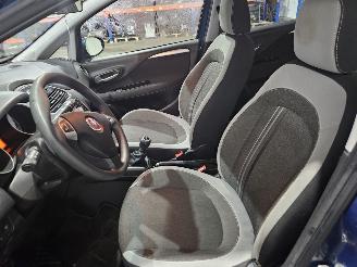 Fiat Punto Evo 1.2 Euro 5 Hatchback  Benzine 1.242cc 51kW (69pk) FWD picture 8