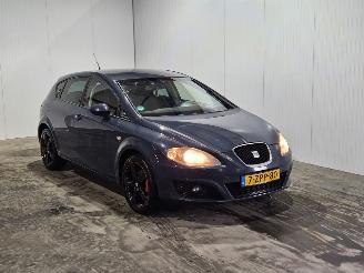 krockskadad bil auto Seat Leon 1.4 TSI 16V Hatchback 4Dr Benzine 1.390cc 92kW (125pk) FWD 2009/4