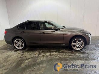 BMW 3-serie 3 serie (F30), Sedan, 2011 / 2018 320i 2.0 16V picture 2