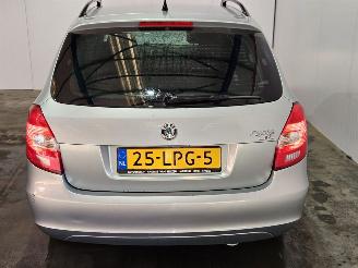 Skoda Fabia 1.4i 16V Combi/o 4Dr Benzine 1.397cc 63kW (86pk) FWD picture 8