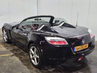 Damaged car Opel GT 2.0 16V Turbo Cabrio  Benzine 1.998cc 194kW (264pk) RWD 2008/1
