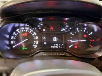 Citroën C3 1.2 Vti 12V PureTech Hatchback  Benzine 1.199cc 60kW (82pk) FWD picture 11