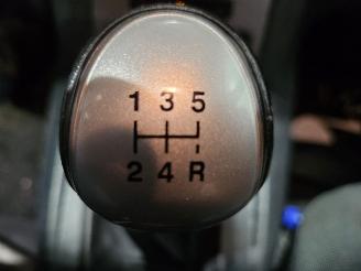 Ford Fiesta 1.25 16V Hatchback  Benzine 1.242cc 44kW (60pk) picture 12