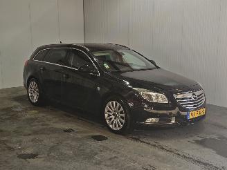 Schadeauto Opel Insignia SPORTS TOURER 2.0 Turbo 16V Ecotec Combi/o  Benzine 1.998cc 162kW (220pk) FWD 2009/5