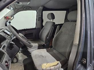 Volkswagen Transporter 2.5 TDi MPV  Diesel 2.460cc 128kW (174pk) FWD picture 10
