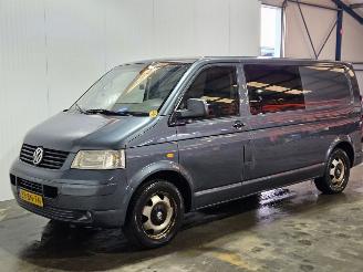 Avarii auto utilitare Volkswagen Transporter 2.5 TDi MPV  Diesel 2.460cc 128kW (174pk) FWD 2004/4