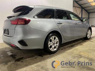 Kia Cee d Ceed Sportswagon (CDF), Combi 5-drs, 2018 1.0i T-GDi 12V picture 5