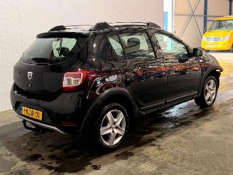 Avarii autoturisme Dacia Sandero STEPWAY 0.9 TCE 12V Hatchback  Benzine 898cc 66kW (90pk) FWD 2013/3