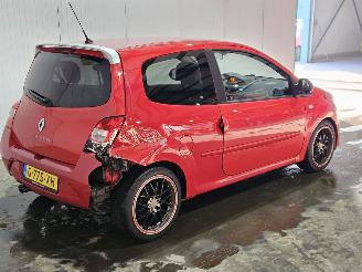 uszkodzony samochody osobowe Renault Twingo 1.2 16V GT TCE Hatchback 2Dr Benzine 1.149cc 74kW (101pk) FWD 2010/3