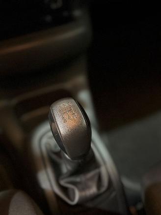 Citroën C4 cactus 1.2 PureTech 110 12V Hatchback 4Dr Benzine 1.199cc 81kW (110pk) FWD picture 13