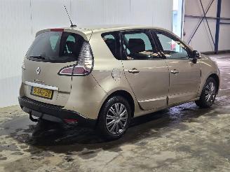 Coche accidentado Renault Scenic 1.2 16V TCe 115 Energy MPV  Benzine 1.197cc 85kW (116pk) FWD 2014/9