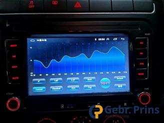 Volkswagen Polo Polo V (6R), Hatchback, 2009 / 2017 1.4 16V picture 3