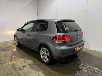 Vaurioauto  passenger cars Volkswagen Golf 1.4 16V Hatchback  Benzine 1.390cc 59kW (80pk) FWD 2009/6