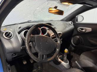 Renault Wind 1.2 16V TCE Cabrio  Benzine 1.149cc 74kW (101pk) FWD picture 10