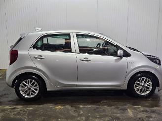 Kia Picanto 1.0 DPi 12V Hatchback  Benzine 998cc 49kW (67pk) FWD picture 2