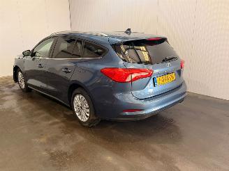 skadebil auto Ford Focus 1.0 EcoBoost 12V Hybrid 125 Combi/o  Elektrisch Benzine 999cc 92kW (125pk) FWD 2020/9