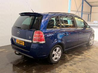 Avarii autoturisme Opel Zafira 2.2 16V 7-seats Direct Ecotec MPV  Benzine 2.198cc 110kW (150pk) FWD 2006/1
