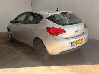 Schadeauto Opel Astra 1.7 CDTi 16V 110 Hatchback 4Dr Diesel 1.686cc 81kW (110pk) FWD 2011/9