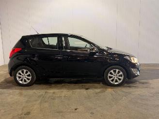 Hyundai I-20 1.2i 16V Hatchback  Benzine 1.248cc 63kW (86pk) FWD picture 2