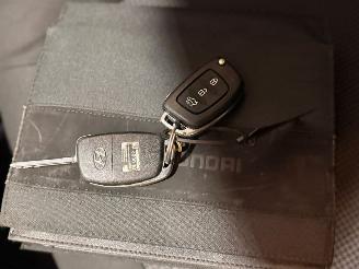 Hyundai I-20 1.2i 16V Hatchback  Benzine 1.248cc 63kW (86pk) FWD picture 14