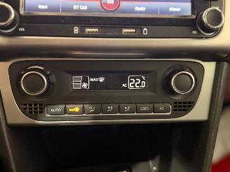 Volkswagen Polo 1.2 12V Hatchback  Benzine 1.198cc 44kW (60pk) FWD picture 14