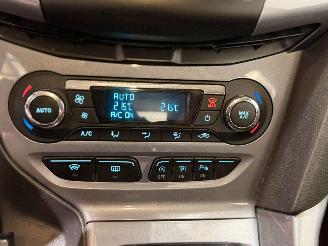 Ford Focus 1.6 SCTi 16V Combi/o  Benzine 1.596cc 110kW (150pk) FWD picture 15