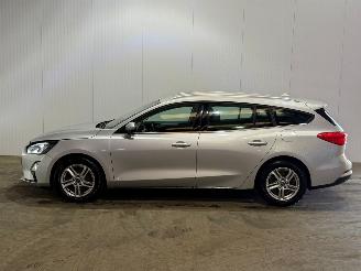 Ford Focus 1.0 Ti-VCT EcoBoost 12V 100 Combi/o  Benzine 999cc 74kW (101pk) FWD picture 6