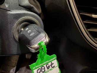 Ford Focus 1.0 Ti-VCT EcoBoost 12V 100 Combi/o  Benzine 999cc 74kW (101pk) FWD picture 16