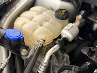 Ford Focus 1.0 Ti-VCT EcoBoost 12V 100 Combi/o  Benzine 999cc 74kW (101pk) FWD picture 10