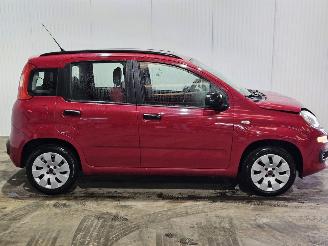 Fiat Panda 0.9 TwinAir Turbo 85 Hatchback  Benzine 875cc 63kW (86pk) FWD picture 4