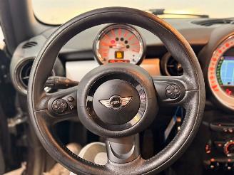 Mini Mini 1.6 16V One Hatchback  Benzine 1.598cc 55kW (75pk) FWD picture 16