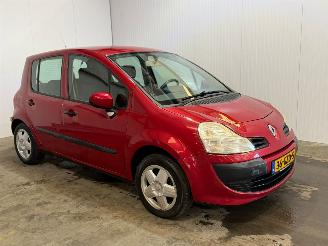Auto incidentate Renault Modus 1.2 16V TCE 100 MPV  Benzine 1.149cc 74kW (101pk) FWD 2008/9