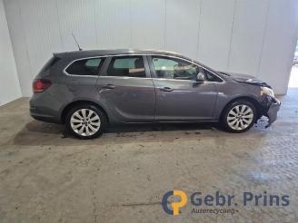 Uttjänta bilar auto Opel Astra Astra J Sports Tourer (PD8/PE8/PF8), Combi, 2010 / 2015 1.4 16V ecoFLEX 2011/9
