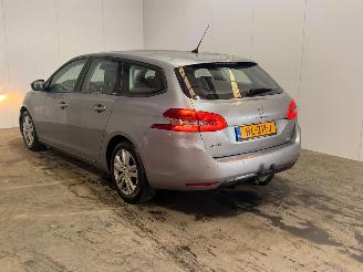 skadebil auto Peugeot 308 1.6 BlueHDi 120 Combi/o 4Dr Diesel 1.560cc 88kW (120pk) FWD 2015/11