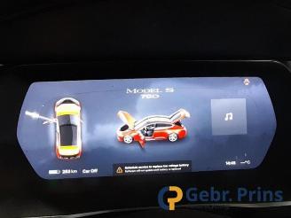 Tesla Model S Model S, Liftback, 2012 / 2026 70D picture 8