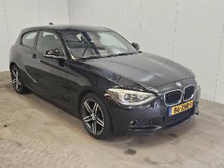 Avarii autoturisme BMW 1-serie 116i 1.6 16V Hatchback 2Dr Benzine 1.598cc 100kW (136pk) RWD 2012/11