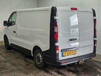 dañado vehículos comerciales Fiat Talento 1.6 EcoJet BiTurbo 125 Bestel 2019/3