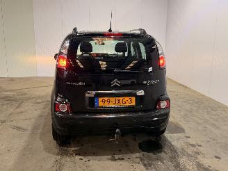 Citroën C3 picasso 1.4 16V VTI 95 MPV picture 5