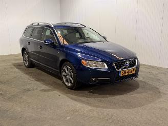 škoda osobní automobily Volvo V-70 2.4 D4 Summum 2013/1