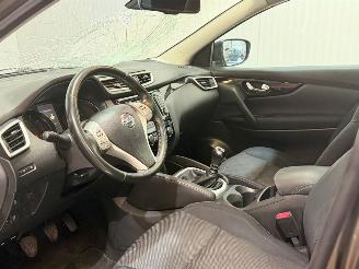 Nissan Qashqai 1.2 Connect Edition picture 13