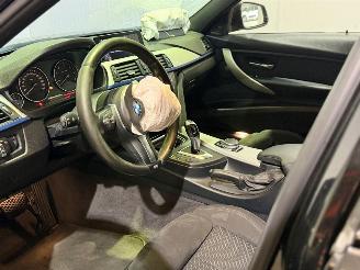 BMW 3-serie 318d M Sport Edition High Executive picture 9