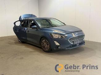 demontáž osobní automobily Ford Focus Focus 4, Hatchback, 2018 / 2025 1.0 Ti-VCT EcoBoost 12V 125 2021/10