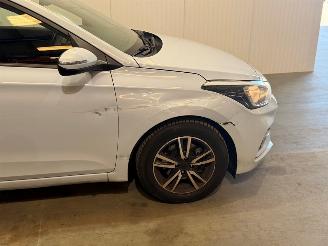 Hyundai I-20 1.0 T-GDI Comfort picture 8
