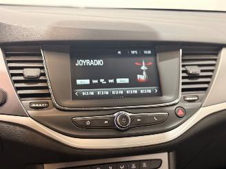 Opel Astra SPORTS TOURER 1.2 Turbo picture 13