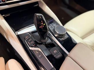 BMW 5-serie M550i xDrive High Executive picture 10