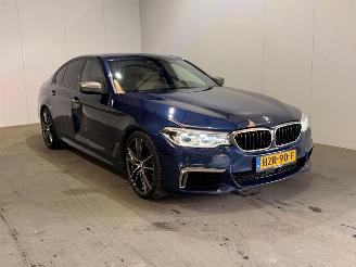 Schadeauto BMW 5-serie M550i xDrive High Executive 2017/12